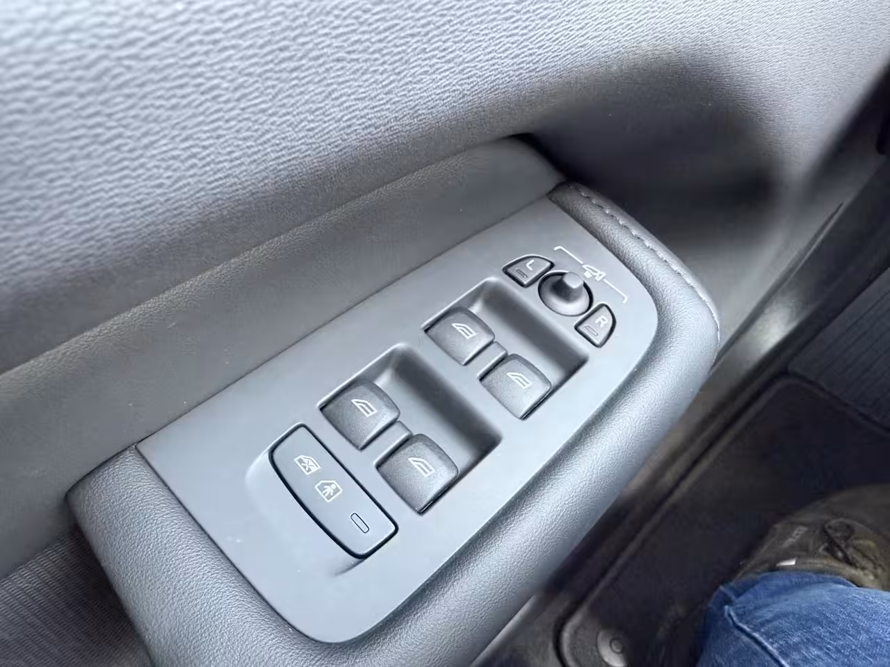 Volvo XC60 2.0 T8 Plug-in hybrid AWD Plus Black Edition