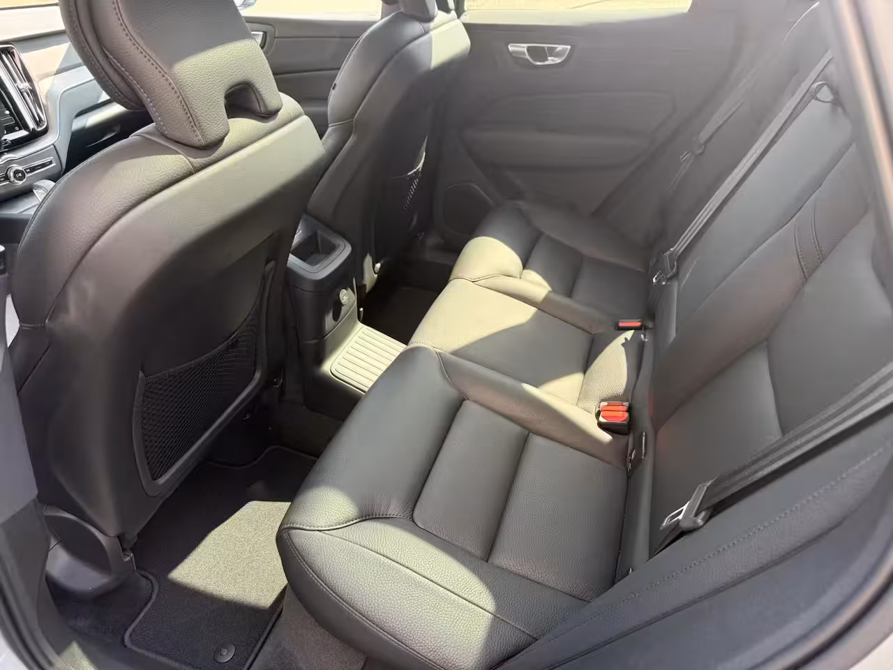 Volvo XC60 2.0 T8 Plug-in hybrid AWD Plus Black Edition