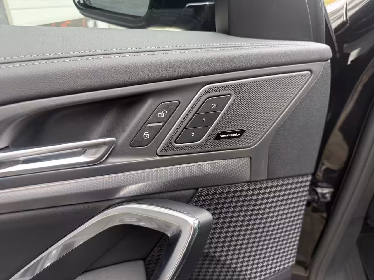 BMW X1 xDrive30e M SPORT MASSAGE , PANO , LEER , HEAD UP