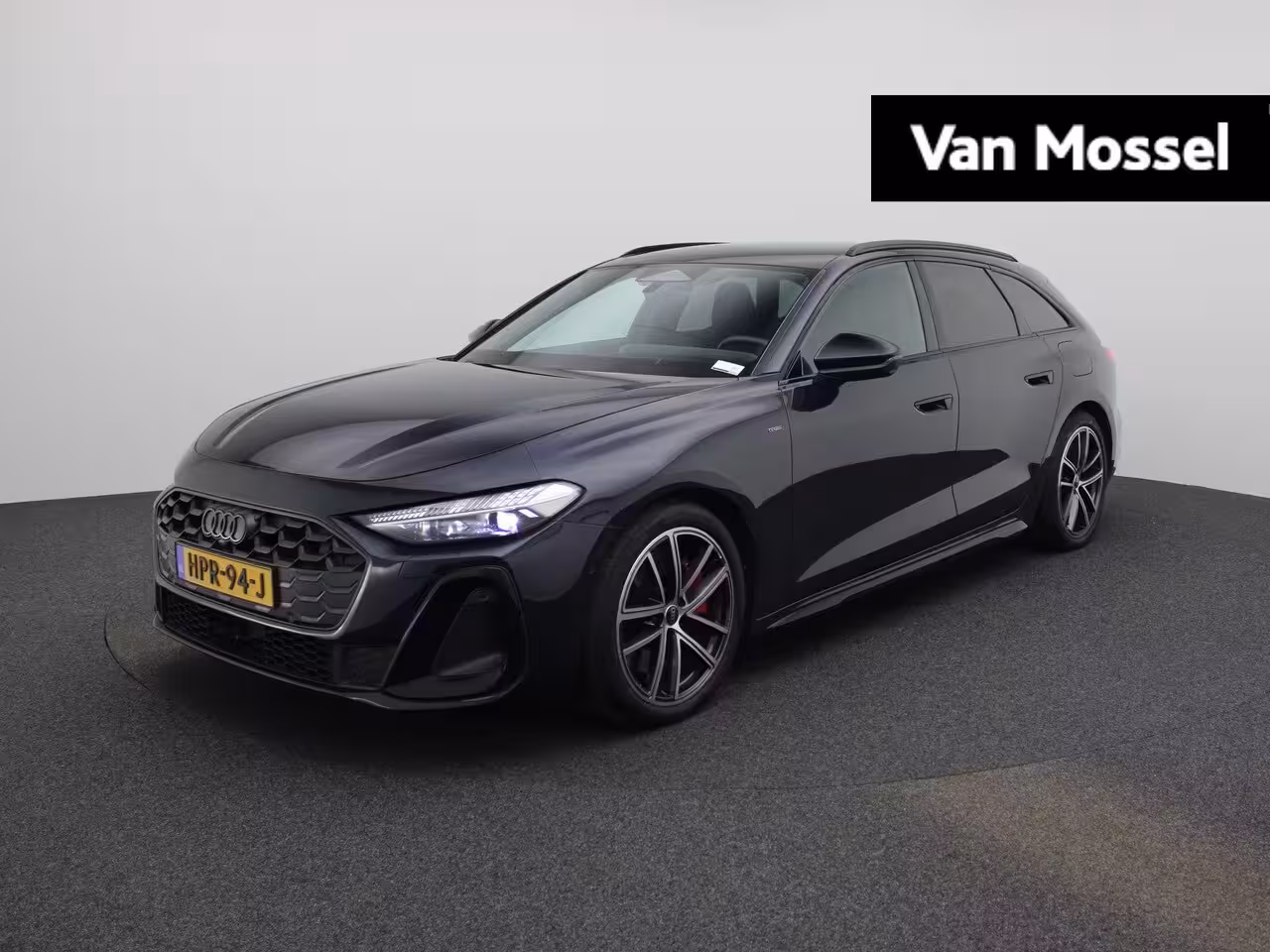 Audi A5 Avant 2.0 e-hybrid quattro S edition Competition 367 PK | S-line | Automaat | 360 Camera | Panor