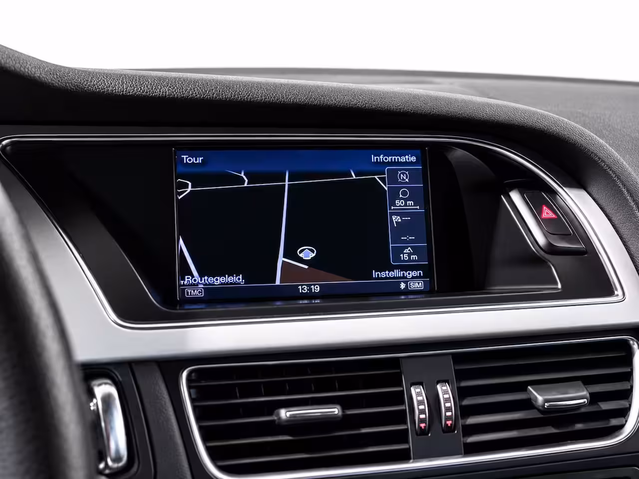 Audi A4 Avant 1.8 TFSI S Edition | B&O | Trekhaak | Cruise Control