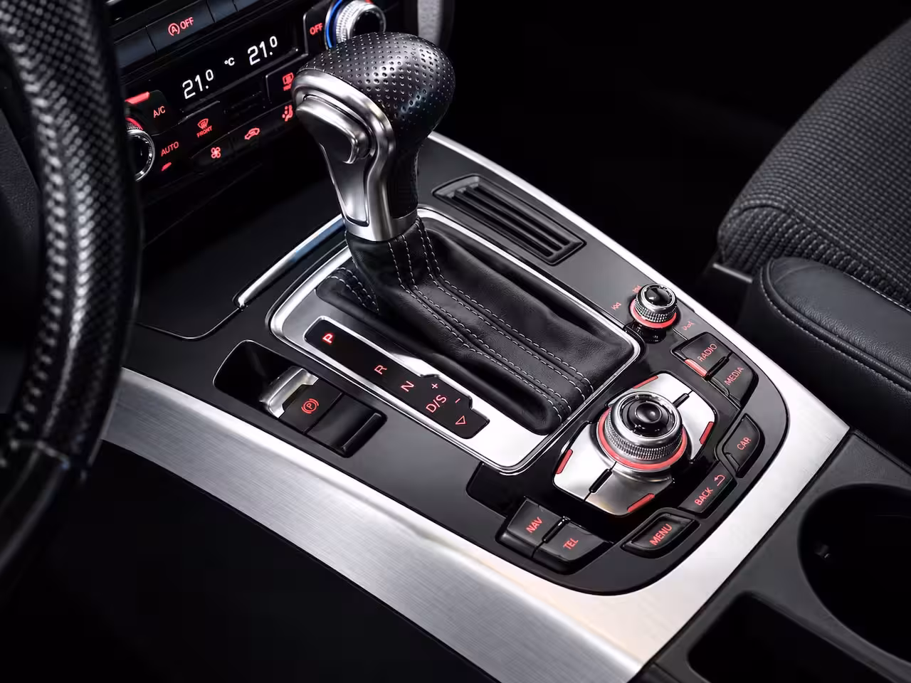 Audi A4 Avant 1.8 TFSI S Edition | B&O | Trekhaak | Cruise Control