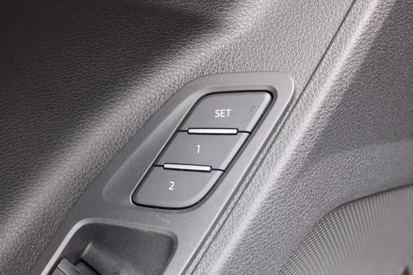 Audi Q3 45 TFSI e 245PK S edition 100% SOH |PANO-DAK|MEMORY-SEATS|360-CAM|