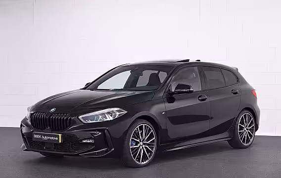 BMW 1-serie 118i | M Sport. Pro | HuD | Harman Kardon | KUIPSTOELEN
