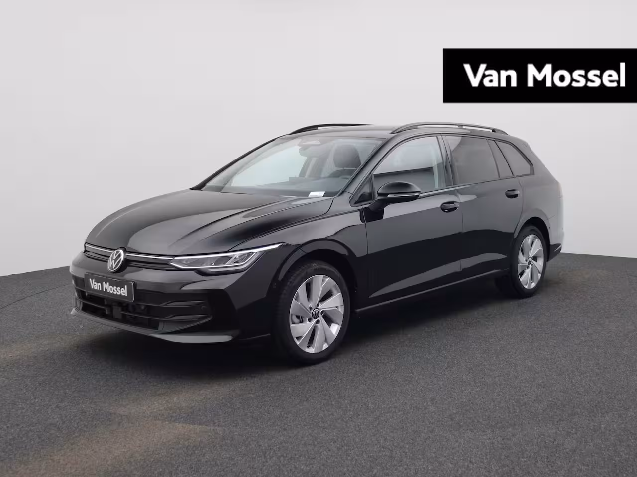 Volkswagen Golf Variant 1.5 TSI Life Edition 116 PK | Demo | Climatronic | Trekhaak | Sfeerverlichting | Parkeerse