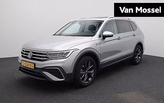 Volkswagen Tiguan Allspace 1.5 TSI Life Business 7p. 150 PK| Origineel Nederlands | 1e Eigenaar | Trekhaak | Panorama