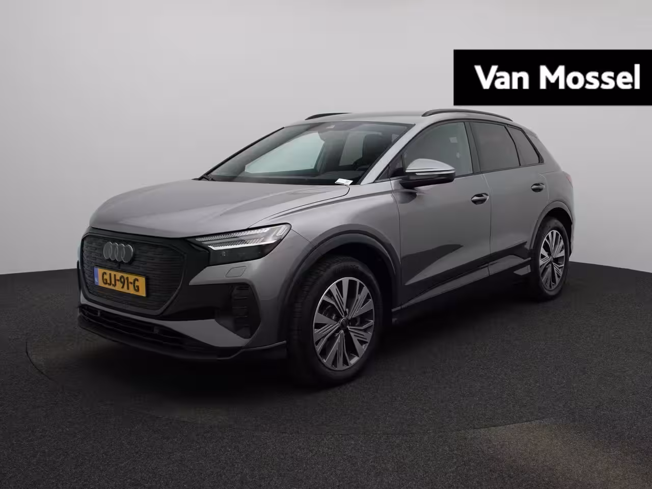 Audi Q4 e-tron 45 quattro Advanced edition 82 kWh | Demo | Navigatie | Stoelverwarming | Camera | Parkeer