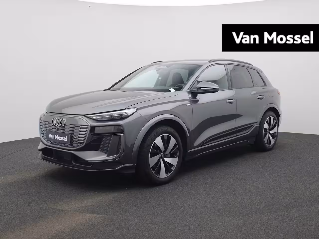 Audi Q6 e-tron S edition Quattro 100 kWh | Adaptive cruise control | 360 graden camera | Stoelverwarming