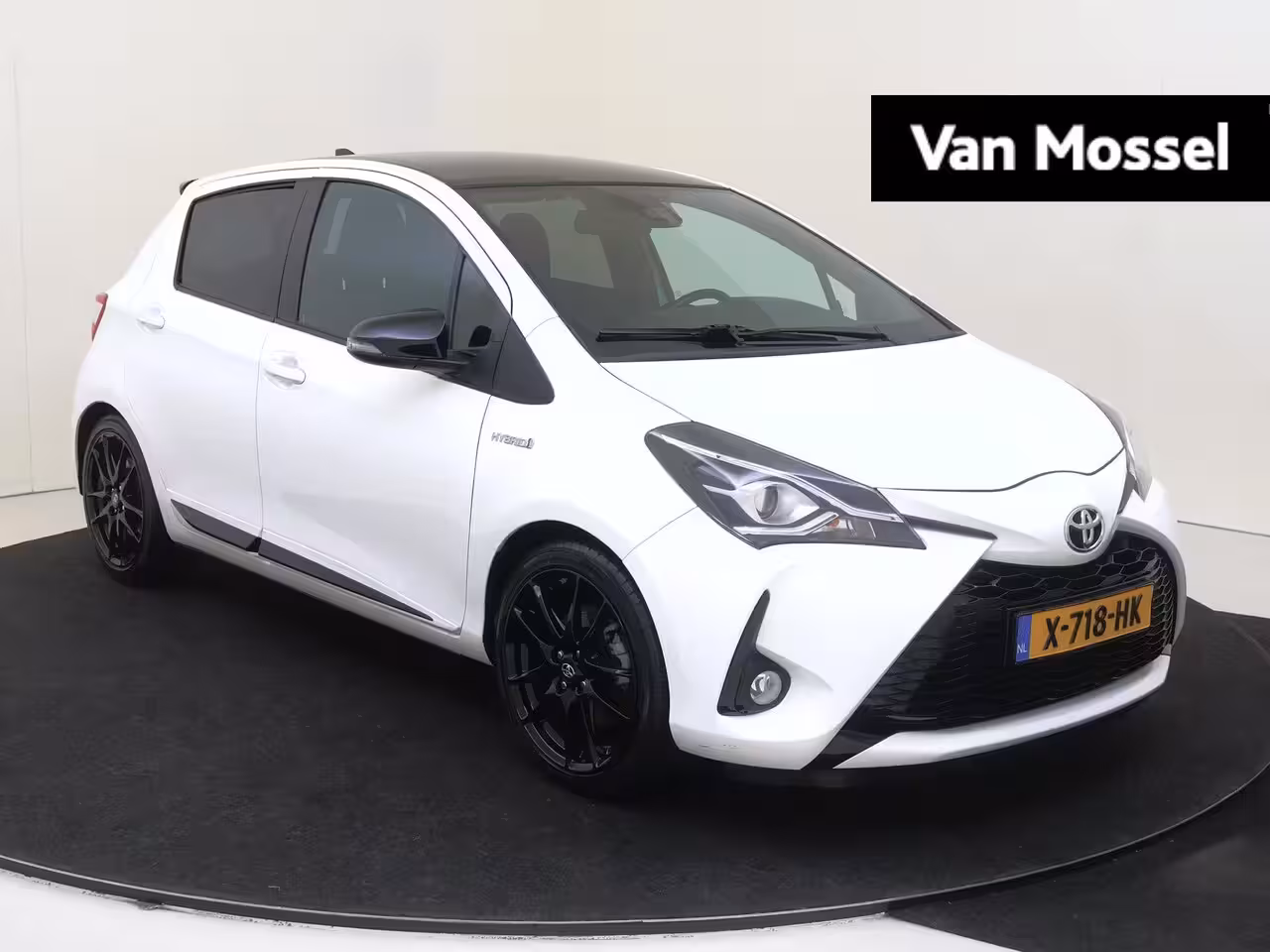 Toyota Yaris 1.5 Hybrid GR-Sport | LM velgen | sportstoelen | bluetooth