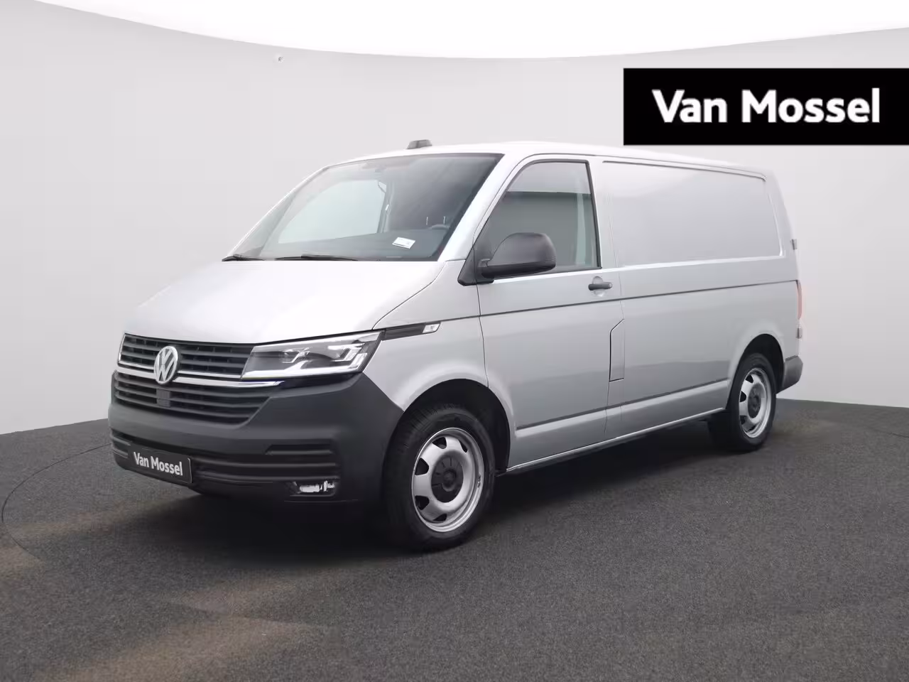 Volkswagen Transporter 2.0 TDI L1H1 150PK GVW 3.200KG | Automaat | Trekhaak | Multifunctioneel Stuurwiel | Verwar