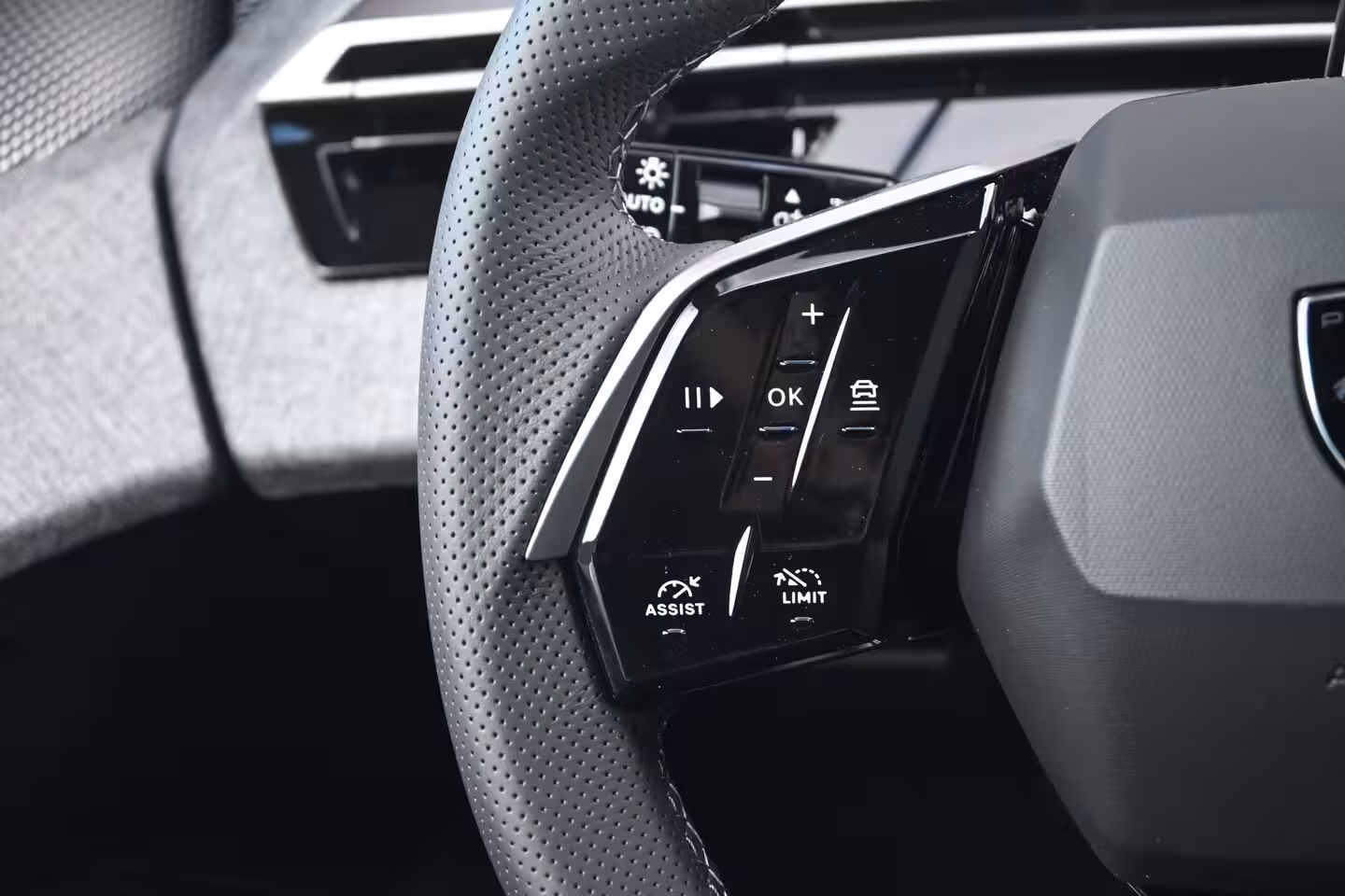 Peugeot 5008 GT | Adaptieve cruise control met Stop&Go functie | LED 3D-achterlichten | Pack Safety Plu