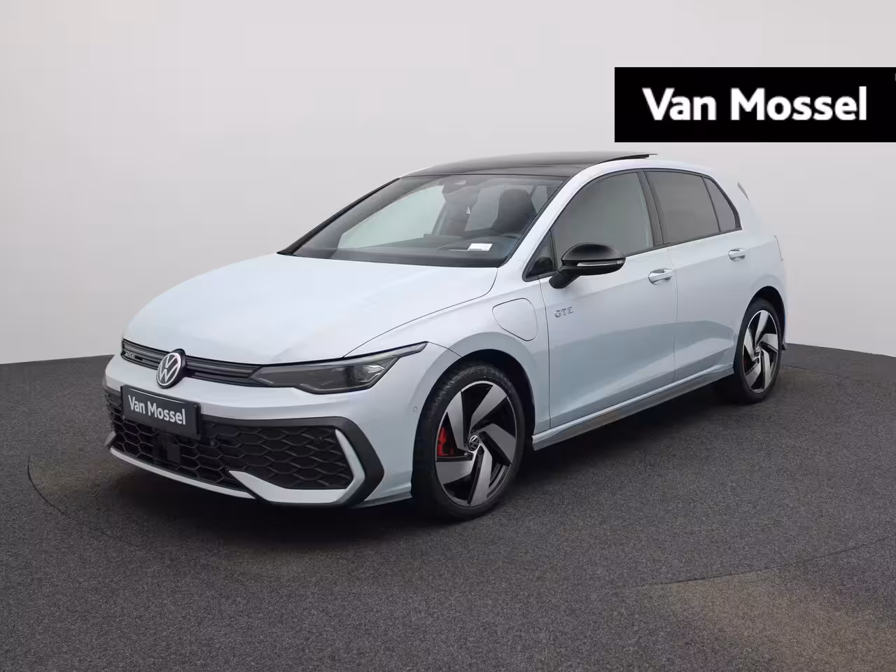 Volkswagen Golf 1.5 eHybrid GTE 272 PK| | SOH 100% | Panoramadak | DCC | Head-Updisplay | LED Matrix | Nav