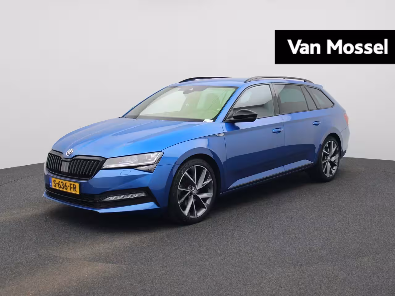 Skoda Superb Combi 1.5 TSI ACT Sportline Business | DIGITAAL DASHBOARD | ELEK.ACHTERKLEP | STUUR-STOELVERWARM