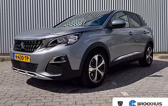 Peugeot 3008 Allure 130 PK Automaat | Trekhaak | Navigatie | Parkeersensoren voor en achter | Apple Car