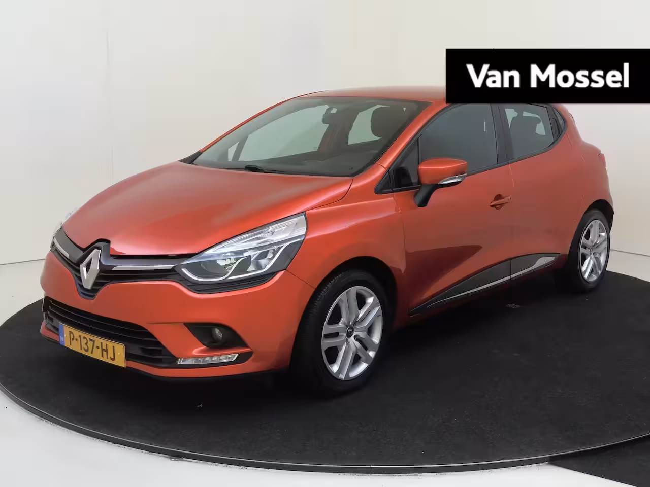 Renault Clio 0.9 TCe Zen | Navigatie | Parkeersensoren | Airco | CruiseControl & Snelheidbegrenzer | Is