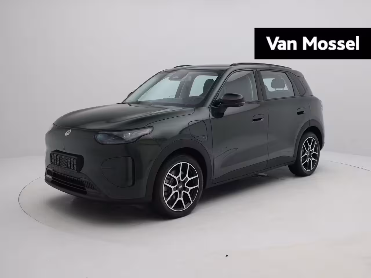 Leapmotor B03X ProMax Design 53 kWh | NU IN DE SHOWROOM | BINNENKORT TE RIJDEN