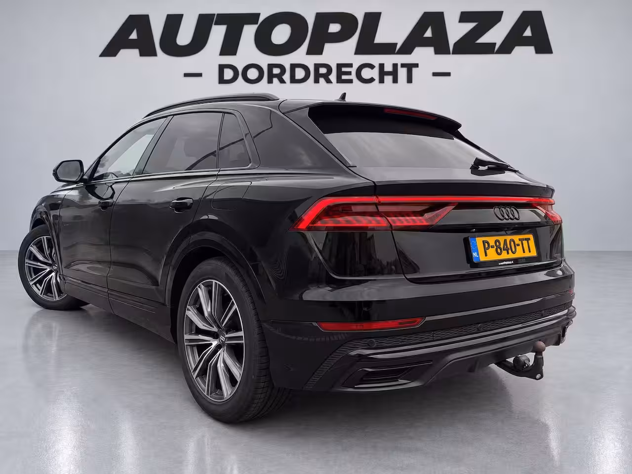 Audi Q8 55 TFSI e quattro Pro Line 360 CAM | LUCHTVERING |