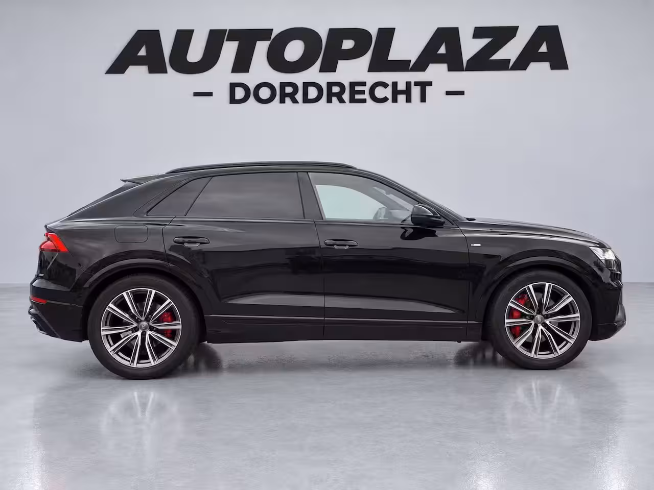 Audi Q8 55 TFSI e quattro Pro Line 360 CAM | LUCHTVERING |
