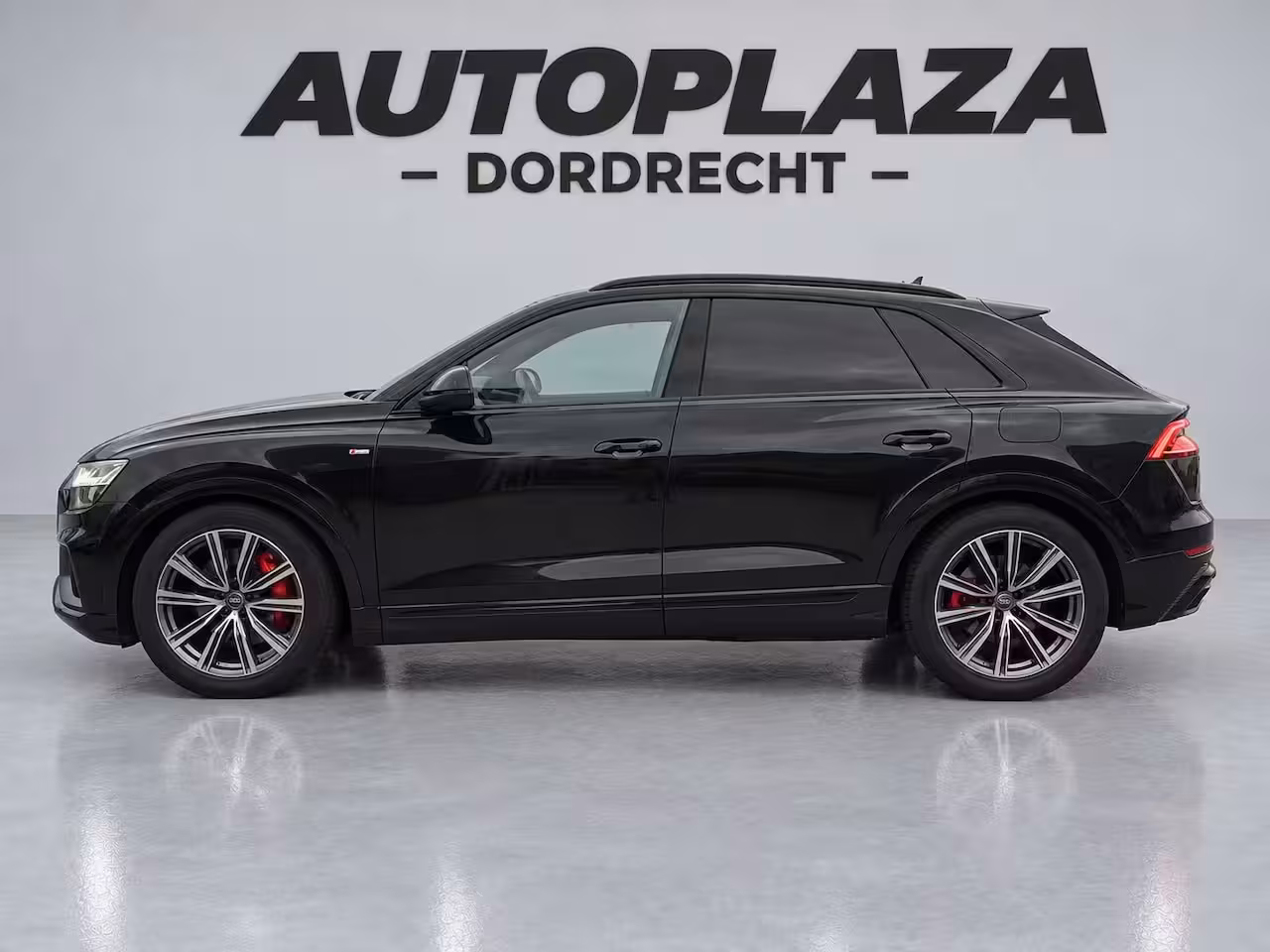Audi Q8 55 TFSI e quattro Pro Line 360 CAM | LUCHTVERING |