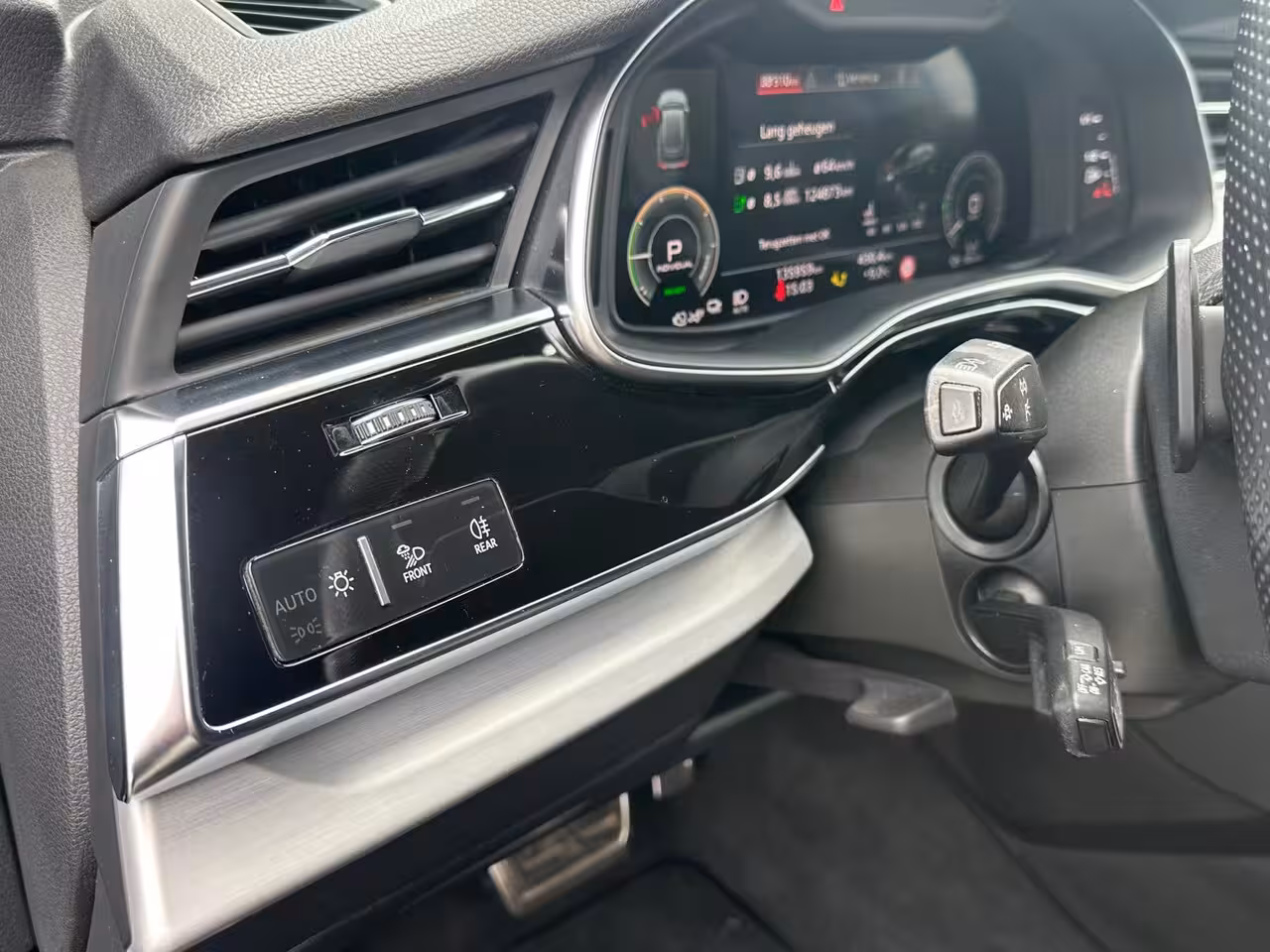 Audi Q8 55 TFSI e quattro Pro Line 360 CAM | LUCHTVERING |
