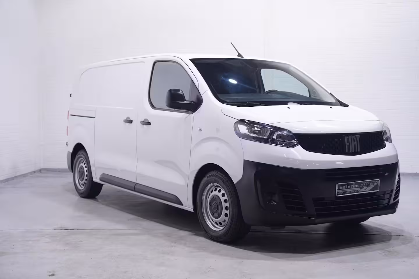 Fiat Scudo 2.0 MultiJet 145 pk L2H1 Airco, Apple Carplay Cruise Control, Laadruimte Pakket, PDC achte