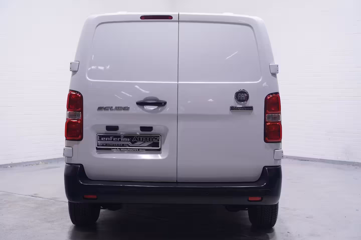 Fiat Scudo 2.0 MultiJet 145 pk L2H1 Airco, Apple Carplay Cruise Control, Laadruimte Pakket, PDC achte