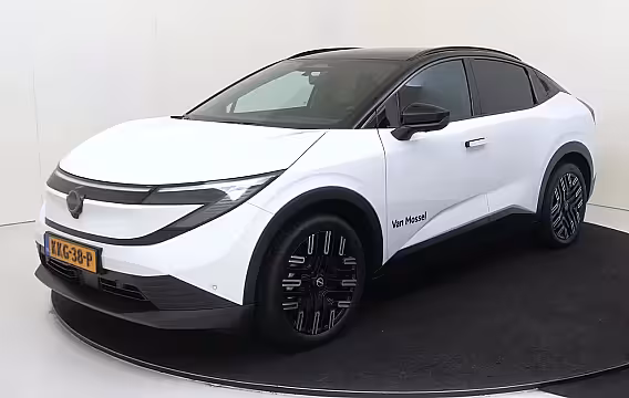 Nissan LEAF Evolve 52 kWh WLTP445 km | Navigatie 360 Camera| Cruise & Climate Control | Stoel & Stuurv
