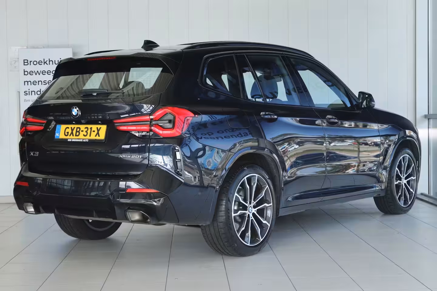 BMW X3 xDrive20i M-Sport Business Edition Plus | Cruise Control | Schuifdak | Camera | Stoelverwa