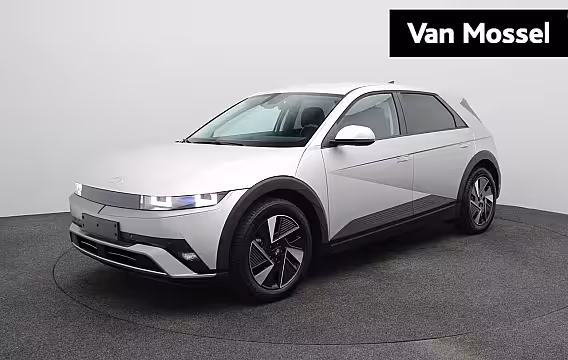 Hyundai IONIQ 5 Standard Range Pure Edition 63 kWh Navigatie | Stoel/Stuurverwarming | Bose Audio | Achter