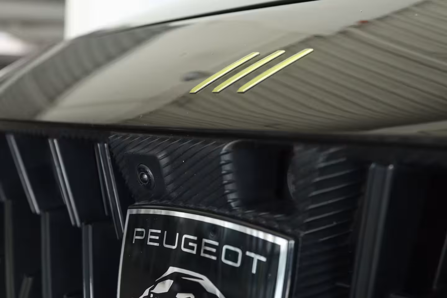 Peugeot 508 SW 1.6 HYbrid PSE 360PK | Schuifdak | Nightvision | Focal | 360 Camera | Massage | MATRIX | A