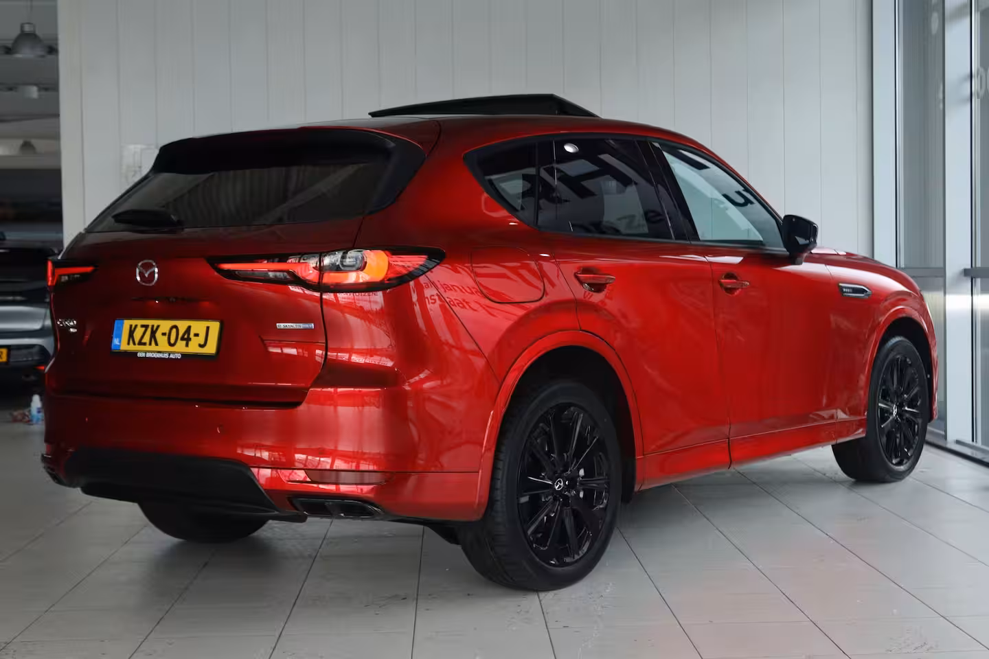 Mazda CX-60 2.5 e-SkyActiv PHEV Homura Plus | Nieuwe Auto | Schuifdak | 360 Camera | Stoelventilatie |