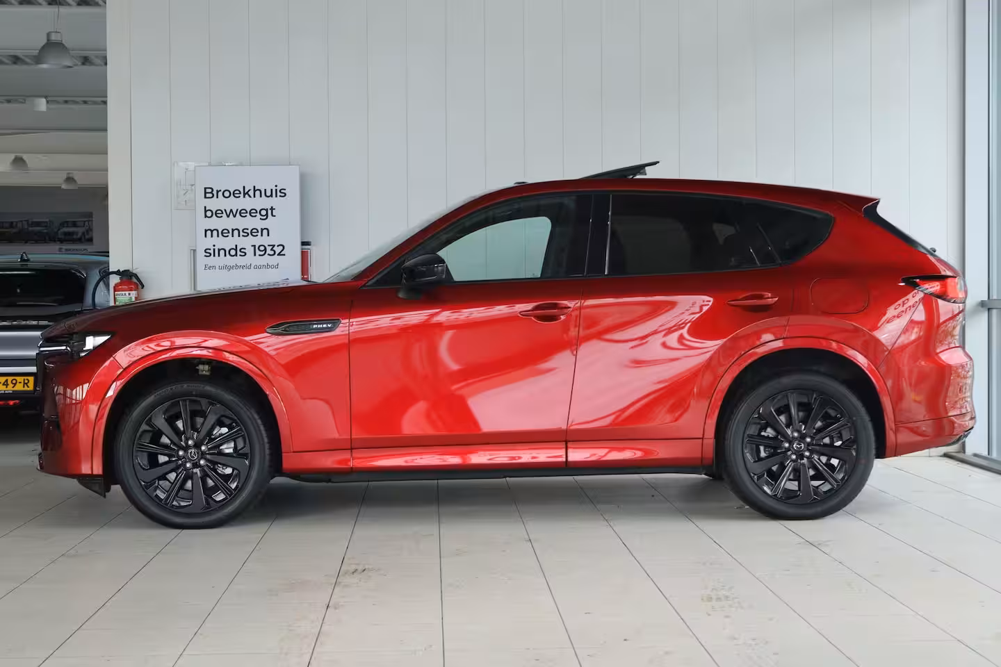 Mazda CX-60 2.5 e-SkyActiv PHEV Homura Plus | Nieuwe Auto | Schuifdak | 360 Camera | Stoelventilatie |