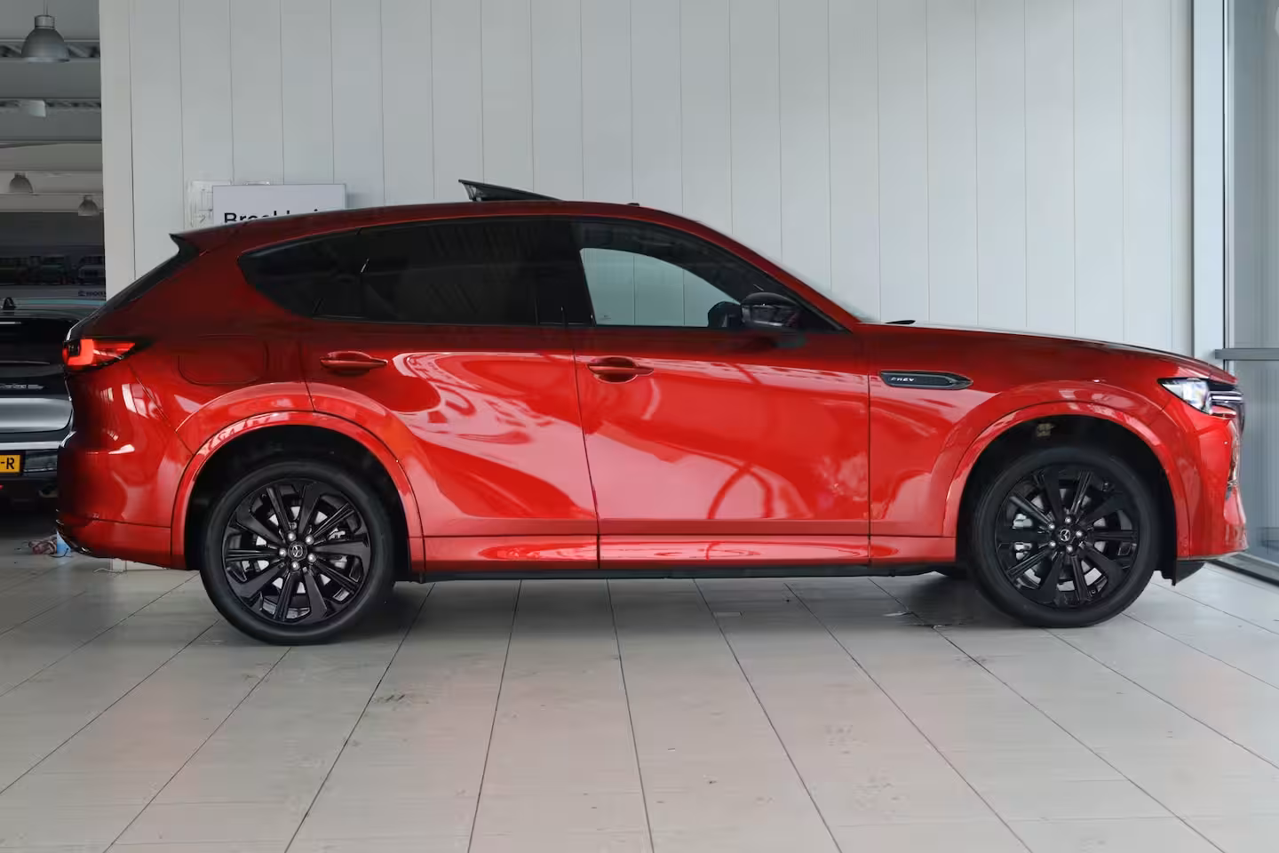 Mazda CX-60 2.5 e-SkyActiv PHEV Homura Plus | Nieuwe Auto | Schuifdak | 360 Camera | Stoelventilatie |