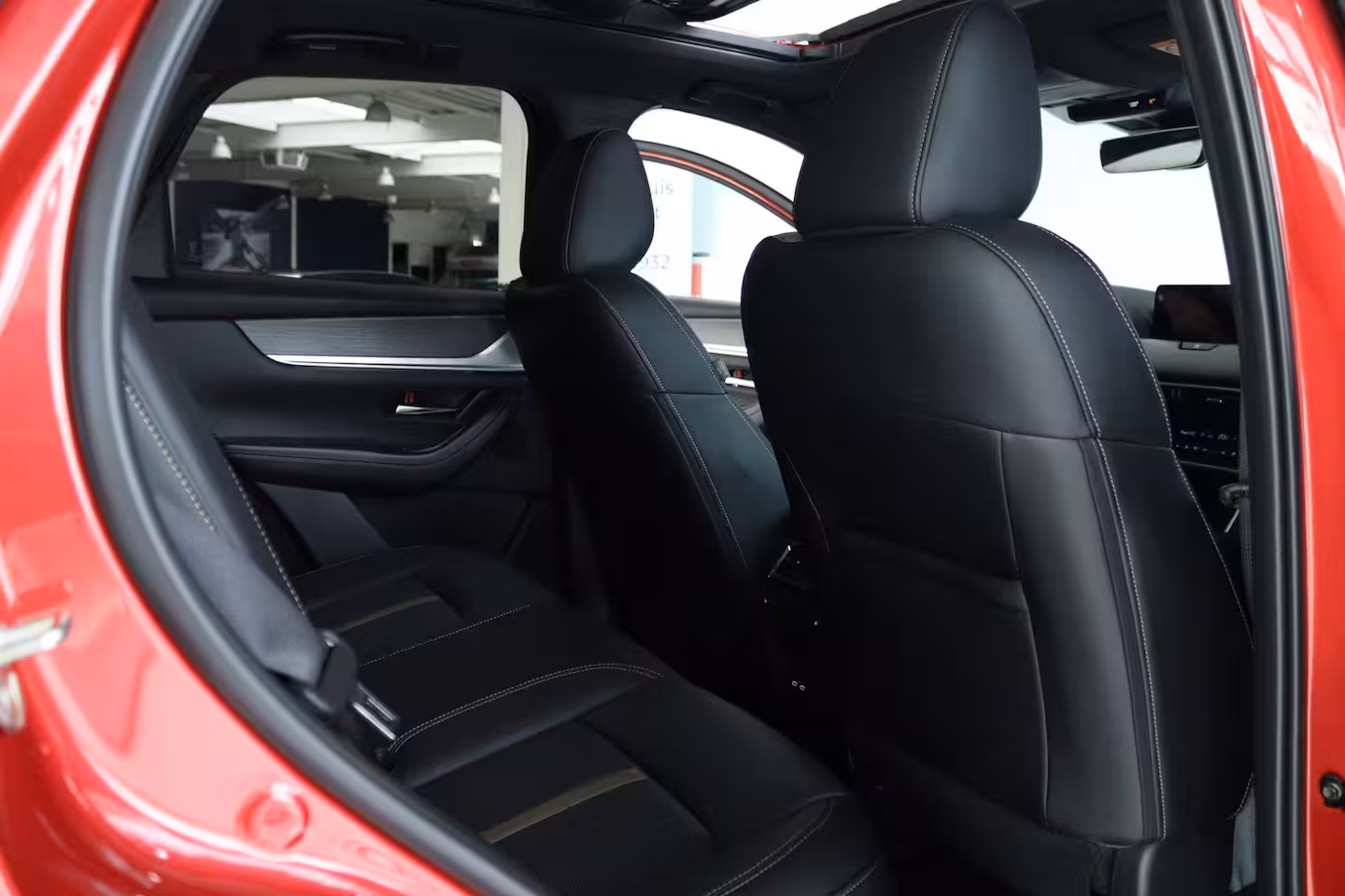 Mazda CX-60 2.5 e-SkyActiv PHEV Homura Plus | Nieuwe Auto | Schuifdak | 360 Camera | Stoelventilatie |