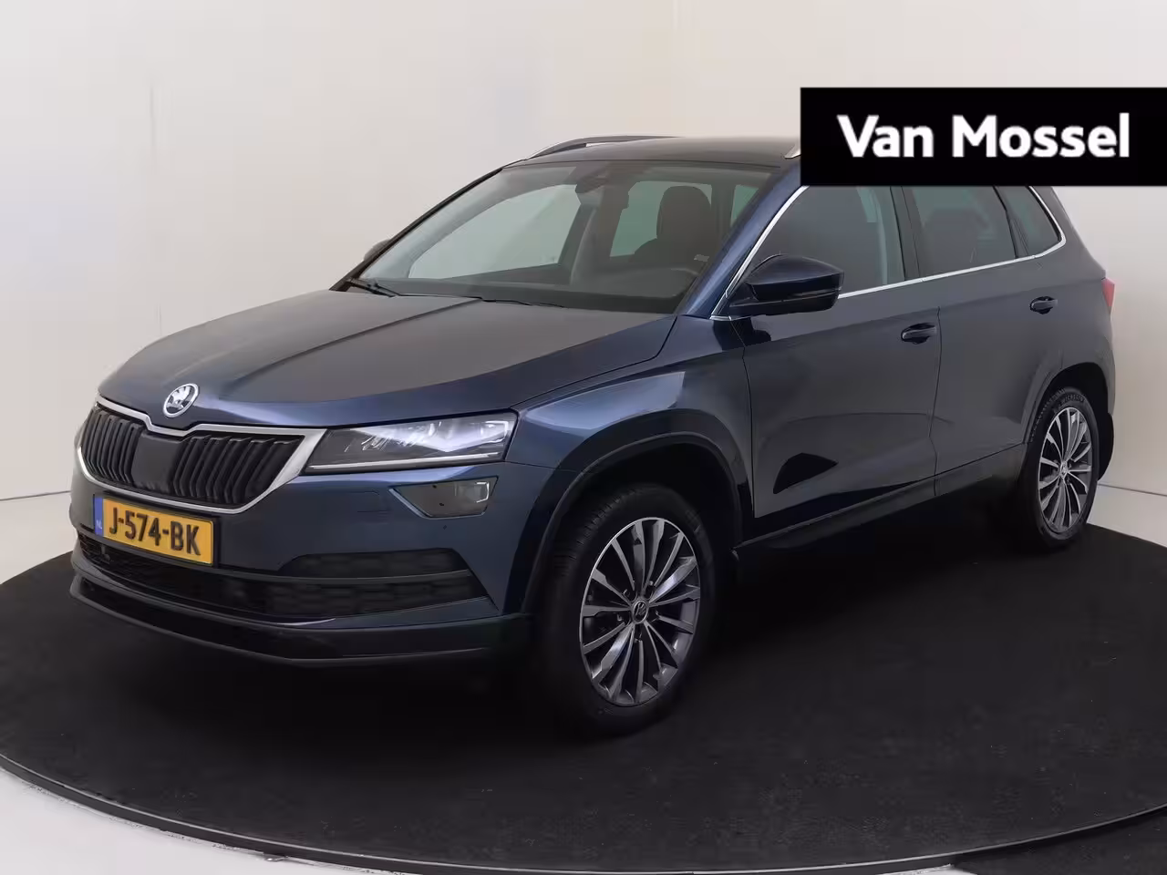 Skoda Karoq 1.5 TSI ACT Business Edition | Navigatie-pakket | Upgrade Business | airco automatisch | A