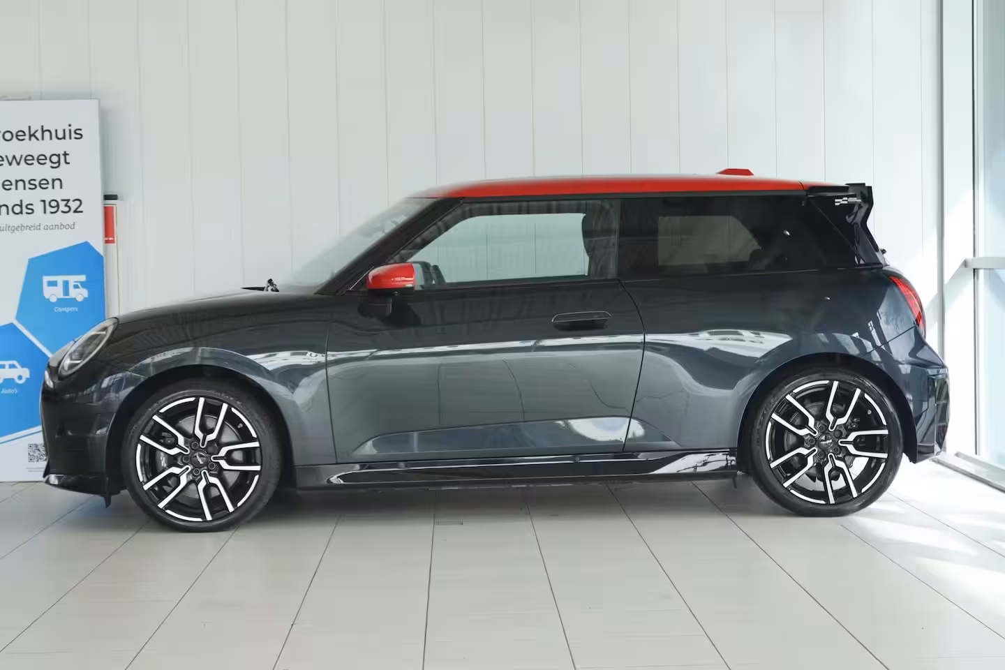 Mini Electric 3-Deurs Cooper SE John Cooper Works XL 54.2 kWh 371KM Range | SOH 96% | Adapt. Cruise | St