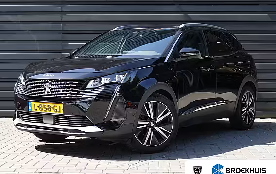 Peugeot 3008 1.2 PURETECH 130PK GT PACK AUTOMAAT / ALCANTARA / CAMERA V+A / TREKHAAK /19"LMV / KEYLESS