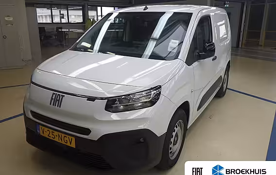 Fiat E-Doblo 50 kWH 136pk | TOT 8 JAAR GARANTIE | DRAADLOOS CARPLAY | CAMERA | NAVI | BETIMMERING |