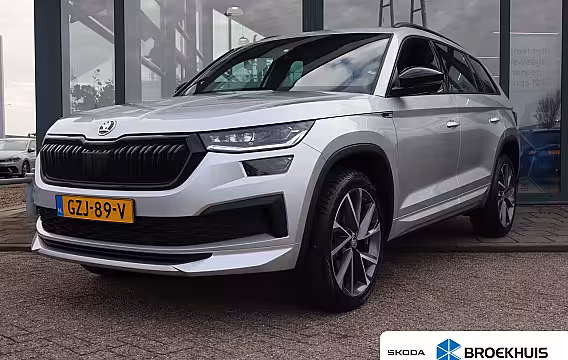 Skoda Kodiaq 1.5 TSI MHEV Sportline Business 150PK | Achteruitrijcamera | Dodehoek detectie | Keyless e