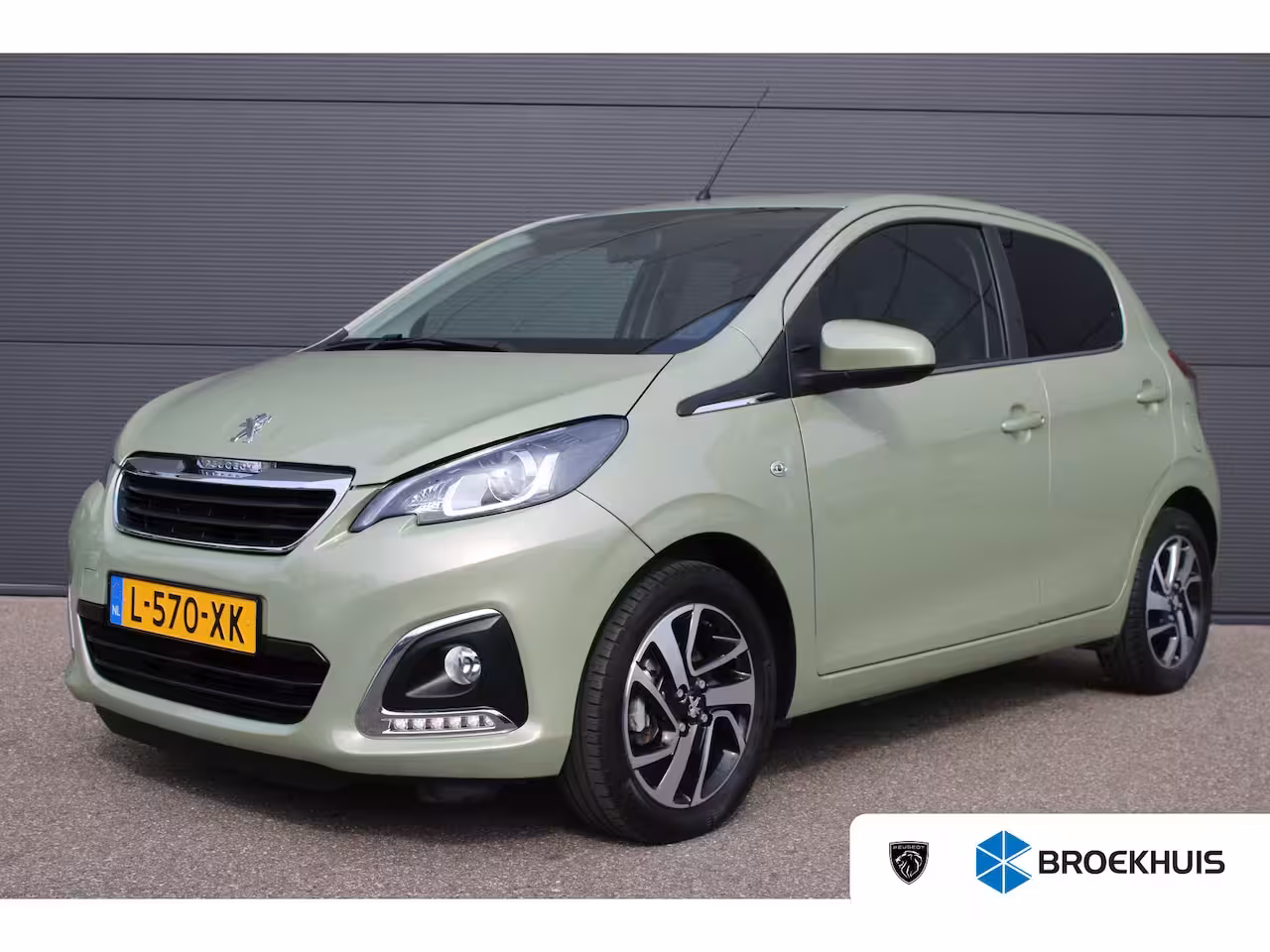 Peugeot 108 1.0 e-VTi Allure | Navi by app | Apple carplay | Camera | LED | Mistlampen | NL auto | 15.
