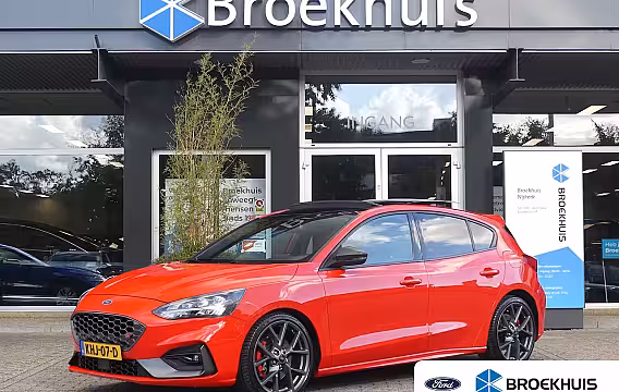 Ford Focus 2.3 EcoBoost ST-3 | PANORAMADAK | ADAPTIVE CRUISE | DODEHOEKDETECTIE | CAMERA | STOEL+STUU