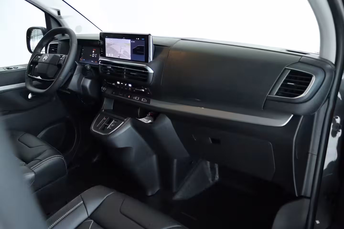 Citroën ë-Jumpy L3 136 75 kWh STX EDITION | LED | Stoel+Stuurverwarming | Betimmering | Leder | Camera | N