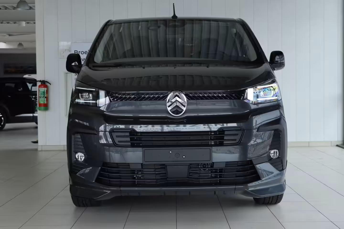 Citroën ë-Jumpy L3 136 75 kWh STX EDITION | LED | Stoel+Stuurverwarming | Betimmering | Leder | Camera | N
