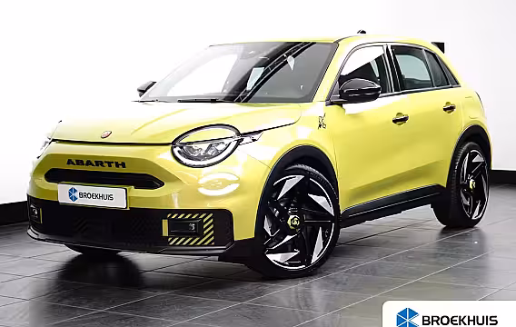 Abarth 600e Turismo 54 kWh 240 pk Fiat | 96% SOH | | 11 kW lader | Airco (automatisch) | Apple Carplay
