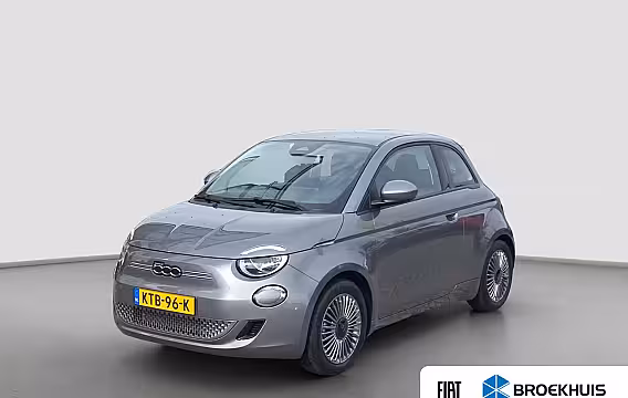 Fiat 500 Icon 42 kWh SOH 94, 12% | Camera | Full map navigatie | Carplay/android auto | 16 inch lmv
