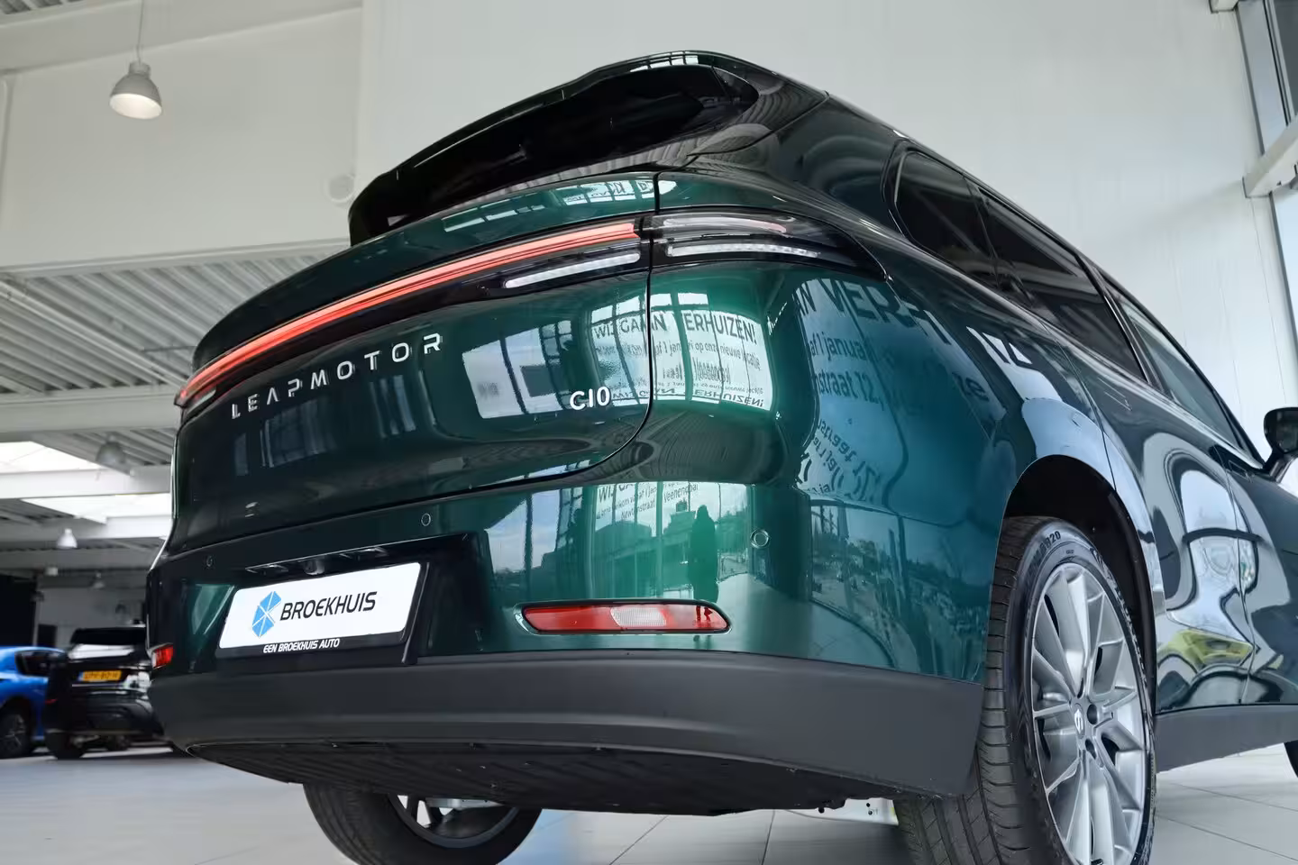 Leapmotor C10 Design Pro 69.9 kWh | Adapt. Cruise | 360 Camera | Stoelventilatie | 20 Inch | Pano | Keyl