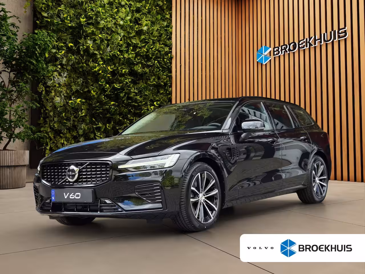 Volvo V60 2.0 T8 Plug-in hybrid AWD Ultra Dark Polestar Engineered Optimisation | Harman/Kardon | 36
