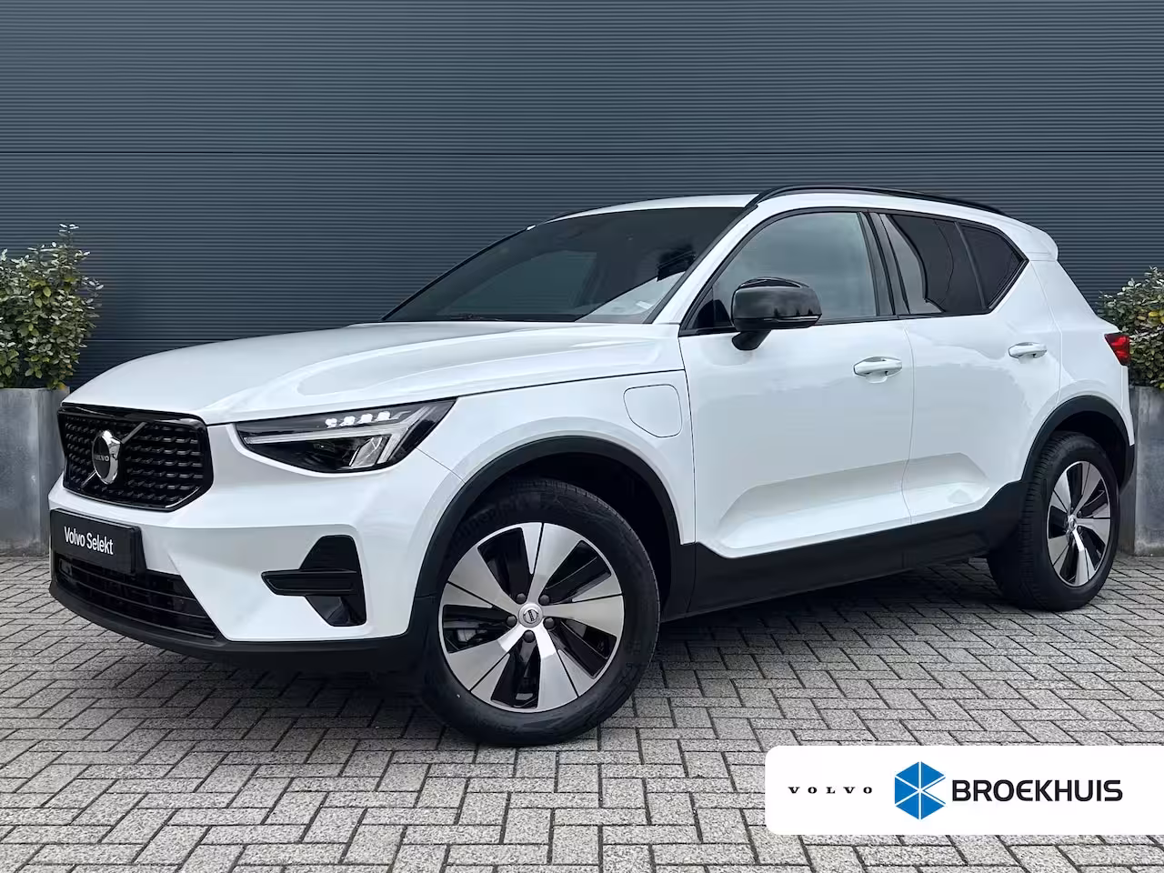 Volvo XC40 1.5 T4 Plug-in hybrid Ultimate Dark | Pano | Memory | Harman/Kardon | Pilot Assist | Stoel