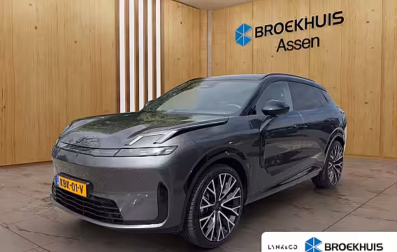 Lynk & Co 08 More | Panoramadak | 360 Camera | Stoelventilatie | Harman Kardon | BLIS | Massage | Stoel