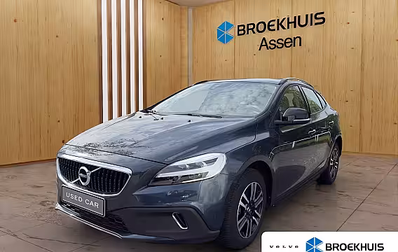 Volvo V40 Cross Country 1.5 T3 Edition+ | Verwarmde Voorstoelen | Camera | Cruise Control | DAB | Parkeersensoren